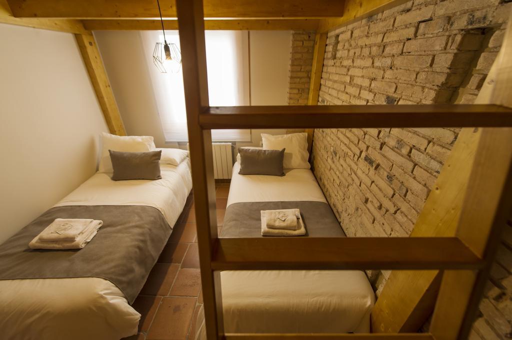 Sueca Apartment With Terrace Ruzafa Mid-Term Valencia Kültér fotó